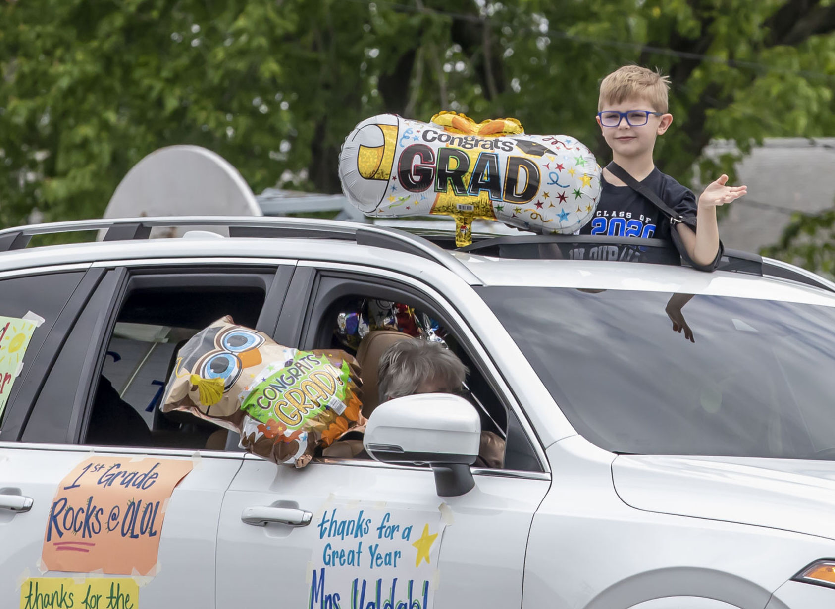 Our Lady of Lourdes parade 32 05.22.20.JPG